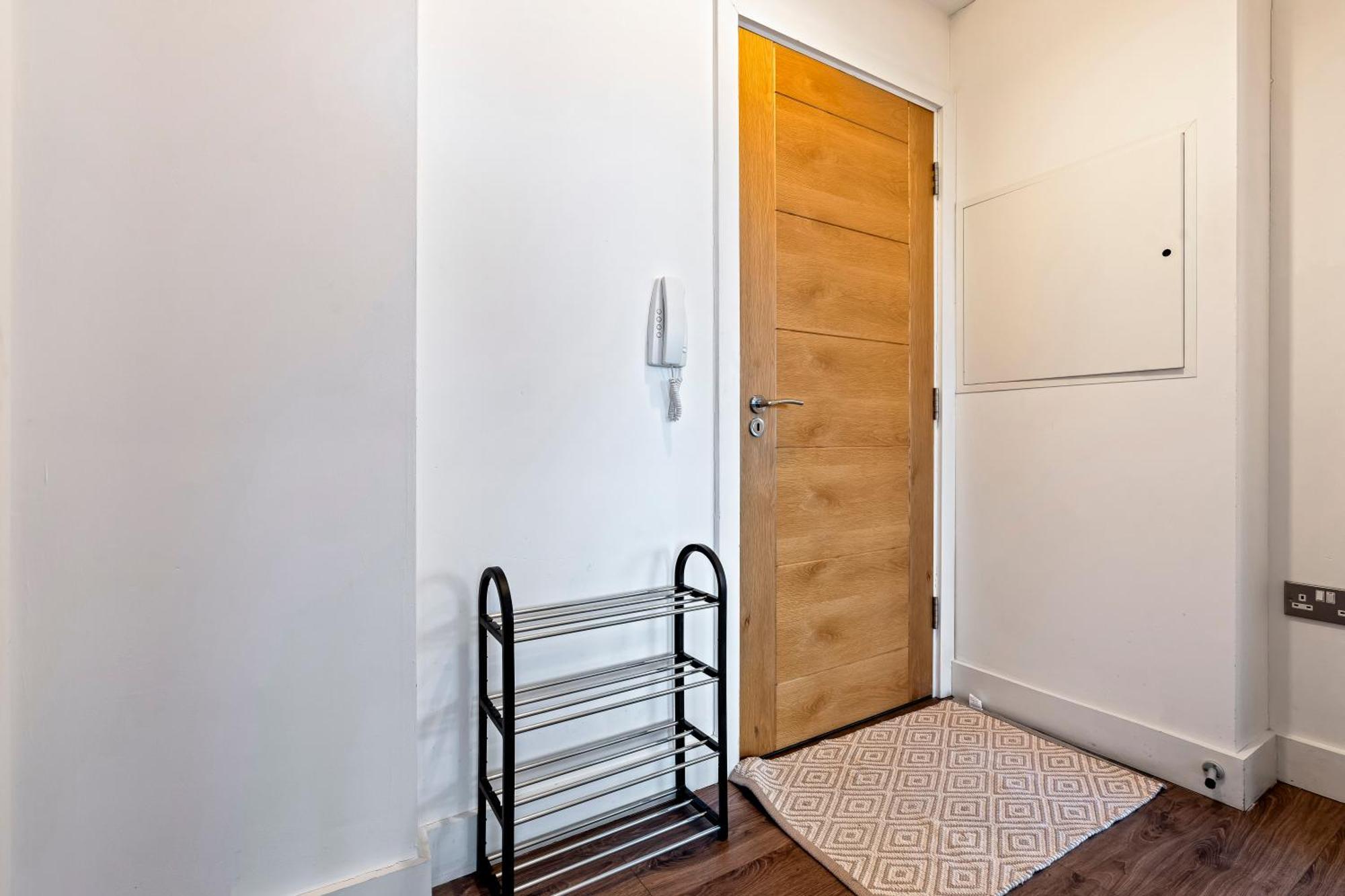 Modern Jq Apartment